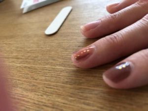 100均 セリアの 貼るジェルネイルシール の口コミ 持ちや貼り方 仕上がりを検証 おうちネイルnavi 100均 セリアの 貼るジェルネイルシール の口コミ 持ちや貼り方 仕上がりを検証 おうちネイルnavi